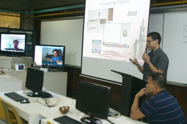 Simple ceremony marks start of 1st e-learning course beta test